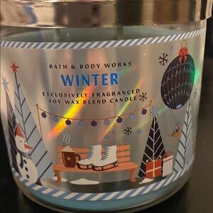 Bath & Body Works Winter Soy Wax Candle - Blue